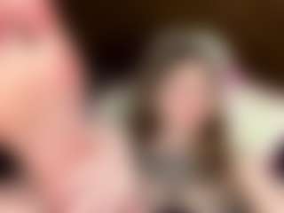 Live cam show with Emma - Blonde Hair Amateur on Camsoda
