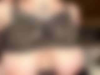 Emma's Live Sex Cam Show