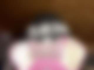Live cam show with Emma - Ass Clapping on Dolls Live