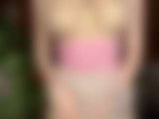 Live cam show with Emma - Genital Piercings on slutload