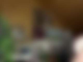 Emma's Live Sex Cam Show