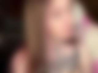 Live cam show with Emma - Mature on CamSodaAdn