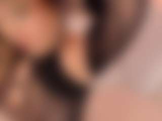 Live cam show with isabellestorm - Tease on Camiplay Live
