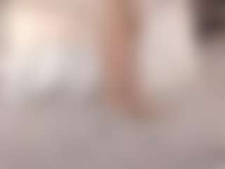isabellestorm's Live Sex Cam Show