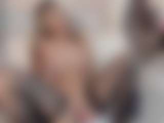 Live cam show with isabellestorm - Bikini on liverealitysex.com
