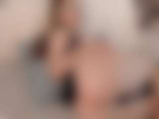 isabellestorm's Live Sex Cam Show