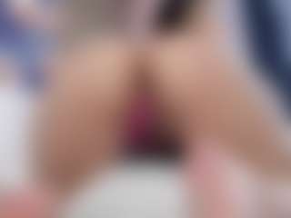 isabellestorm's Live Sex Cam Show