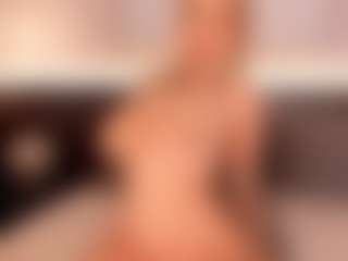 isabellestorm's Live Sex Cam Show