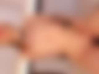 Live cam show with isabellestorm - Deepthroat on Camsoda