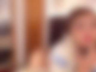 Live cam show with isabellestorm - Deepthroat on Camsoda