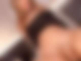 isabellestorm's Live Sex Cam Show