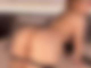 isabellestorm's Live Sex Cam Show