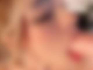 isabellestorm's Live Sex Cam Show