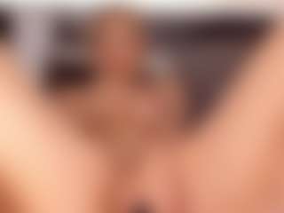 isabellestorm's Live Sex Cam Show