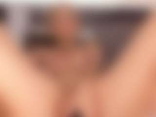 isabellestorm's Live Sex Cam Show