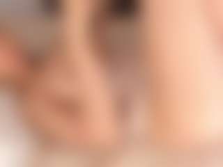 Live cam show with isabellestorm - Fingers on Camsoda