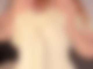 isabellestorm's Live Sex Cam Show