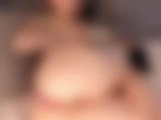 isabellestorm's Live Sex Cam Show