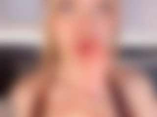 isabellestorm's Live Sex Cam Show