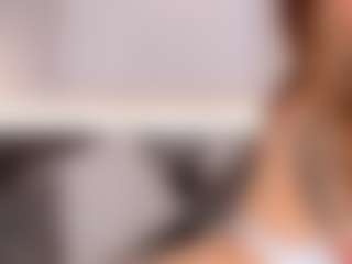 Live cam show with isabellestorm - Fingering on liverealitysex.com
