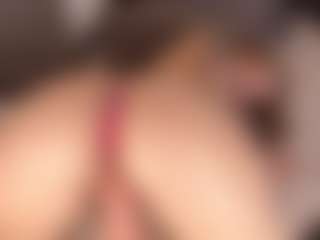 Live cam show with isabellestorm - Brown Eyes Brown Hair on Camsoda