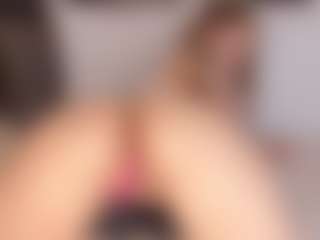 isabellestorm's Live Sex Cam Show