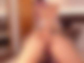 isabellestorm's Live Sex Cam Show
