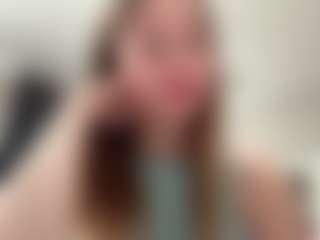 Emilia's Live Sex Cam Show