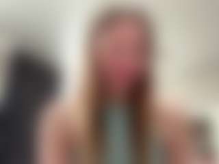 Emilia's Live Sex Cam Show