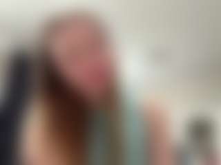 Emilia's Live Sex Cam Show