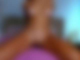 Kari-Brooks's Live Sex Cam Show
