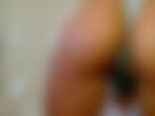 Kari-Brooks's Live Sex Cam Show