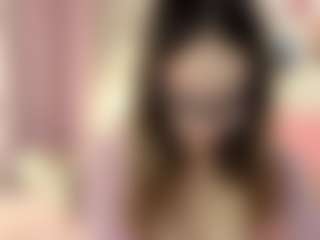 Live cam show with Karolinacream - Strip on Camsoda