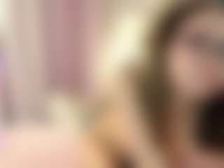 Karolinacream's Live Sex Cam Show