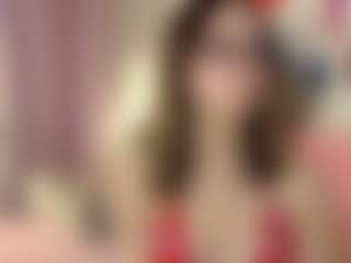 Live cam show with Karolinacream - Petite on crypto-cams