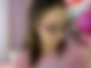Live cam show with Karolinacream - Public on Camsoda