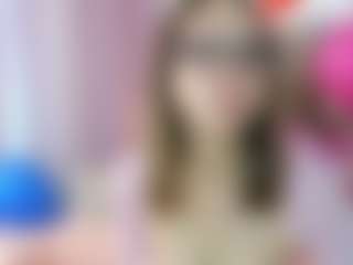 Live cam show with Karolinacream - Granny Squirt on SinfulBabes