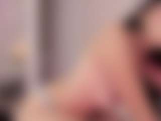 KataleyaVega's Live Sex Cam Show