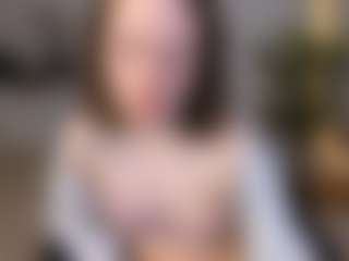 lunarlily7's Live Sex Cam Show