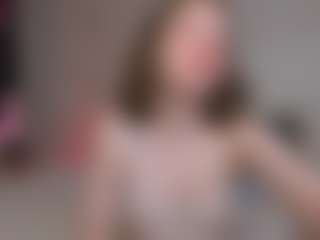 lunarlily7's Live Sex Cam Show