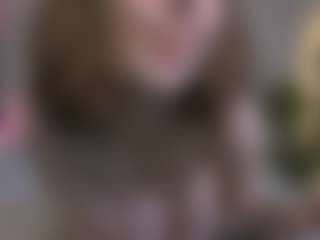 lunarlily7's Live Sex Cam Show