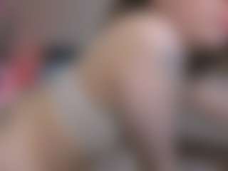 Live cam show with lunarlily7 - Toys on Milf Play