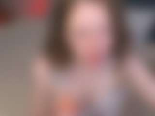 lunarlily7's Live Sex Cam Show