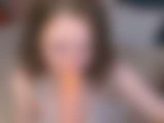 Live cam show with lunarlily7 - Toys on Camming Site