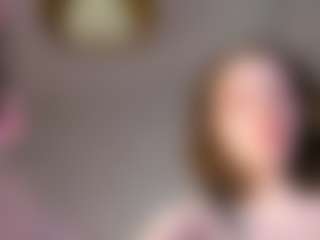 lunarlily7's Live Sex Cam Show
