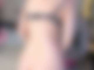 lunarlily7's Live Sex Cam Show