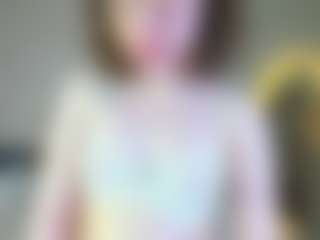 Live cam show with lunarlily7 - Camel Toe on livesuperchat.net