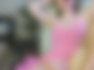 lunarlily7's Live Sex Cam Show