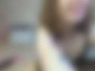 lunarlily7's Live Sex Cam Show