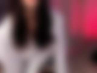 Live cam show with MaddyFeverr - Brown Hair on SpunkLive